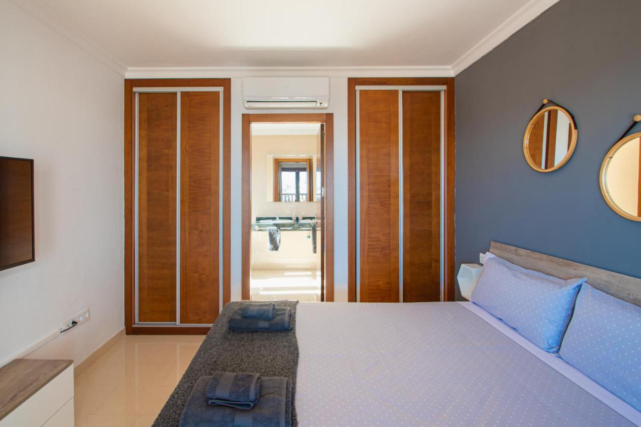 Villa Cavendish With Sea Views And Heatable Pool Close To Flamingo Beach Playa Blanca  Exteriör bild