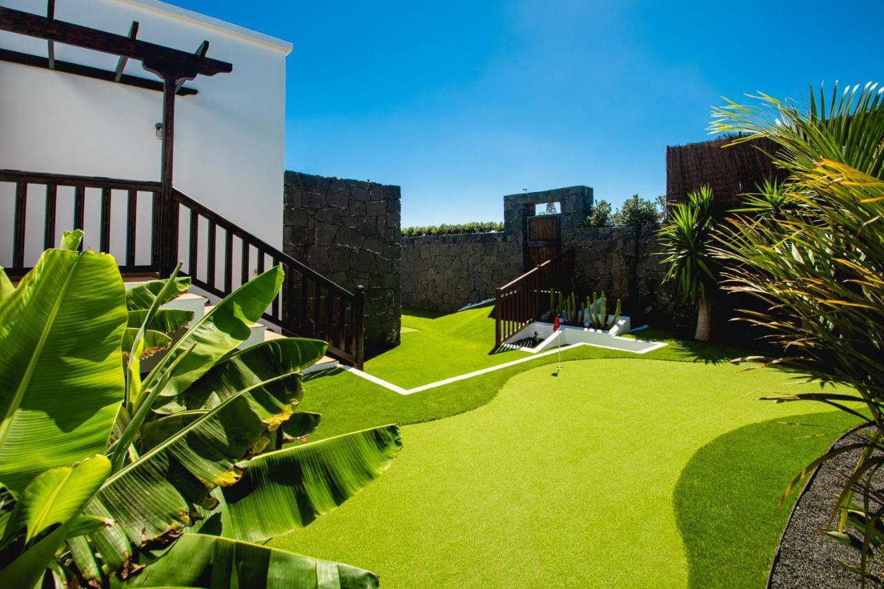 Villa Cavendish With Sea Views And Heatable Pool Close To Flamingo Beach Playa Blanca  Exteriör bild