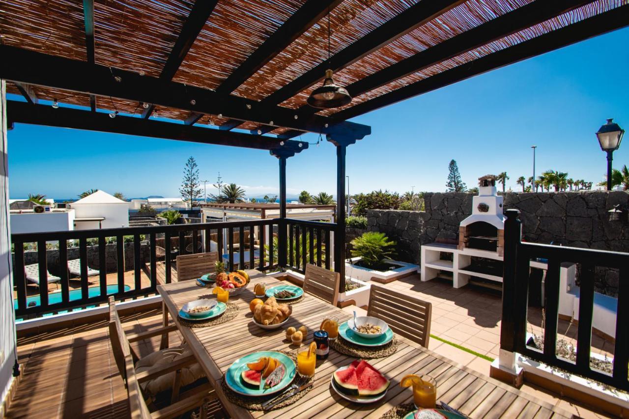 Villa Cavendish With Sea Views And Heatable Pool Close To Flamingo Beach Playa Blanca  Exteriör bild